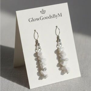 Genuine Howlite Stone Chip Dangle Earrings